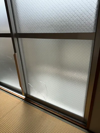 掃き出し窓ガラス交換（大阪府吹田市）